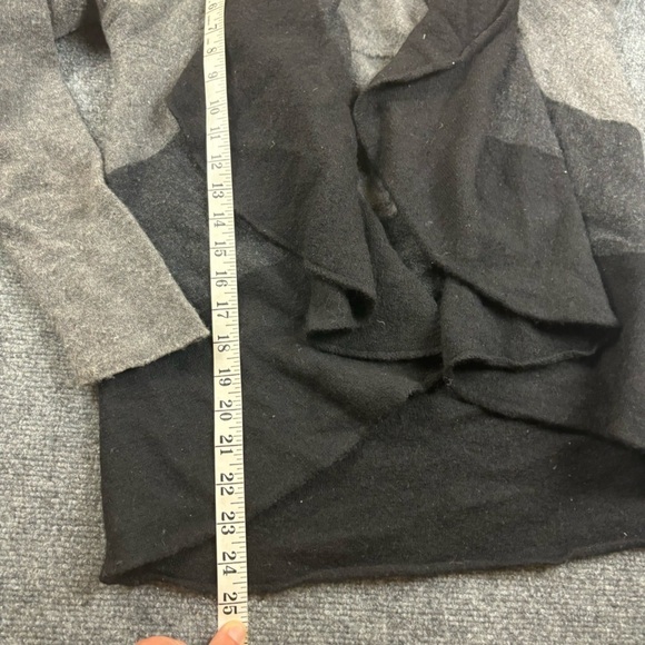 EILEEN FISHER Women Oval Cardigan w/Shawl Collar & Flutter Hem Black/Grey Small - Picture 8 of 11